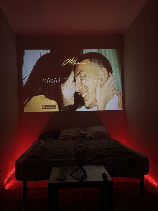 Продам кинопроектор