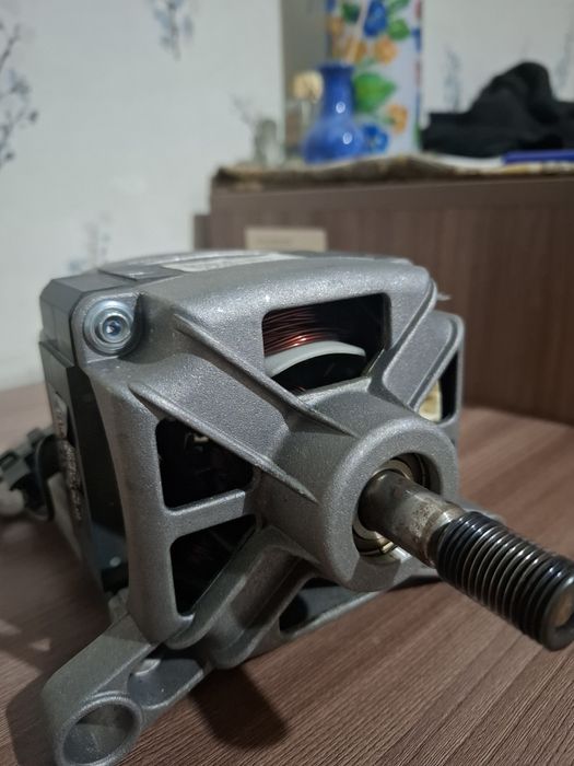 Продам электродвигатель