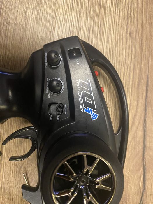 Апаратура/Трансмитер за RC Traxxas