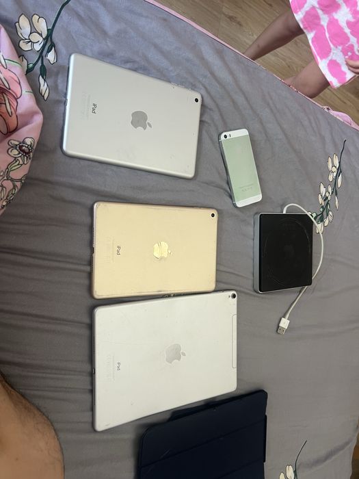 Продам ipad, ipad mini. Айпады на запчасти,