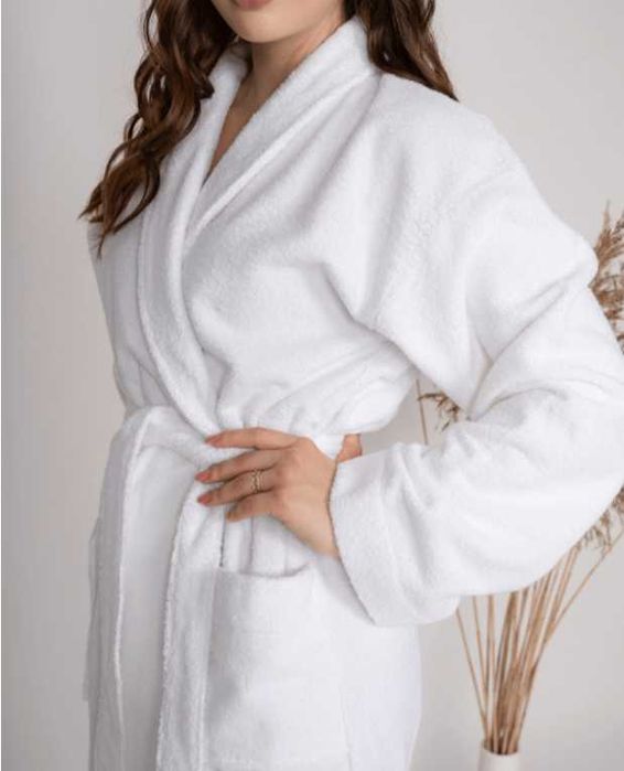 Махровый халат для гостиниц