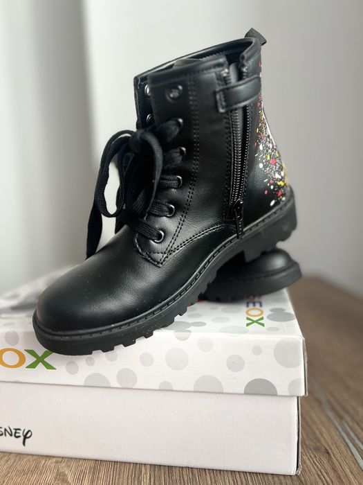 Ghete noi  geox marimea 33