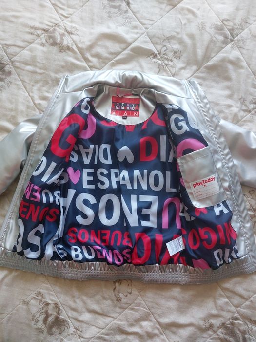 Кожаная утепленная куртка для девочек.