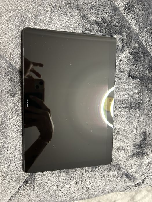 Tableta Huawei MediaPad T5 10.1" (AGS2-L09) - stare foarte buna