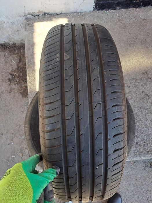 Продам летние шины Maxxis