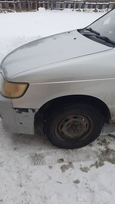 Продам машину нисан