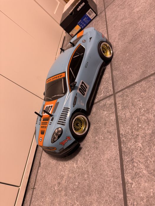 Masinuta rc automodel aston martin tamyia tg10 1:10 4x4 electric