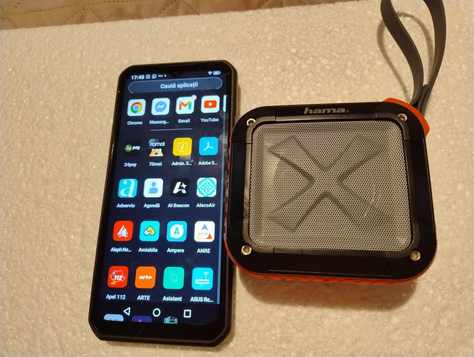 Rugged smartphone Oukitel WP 35 la cutie