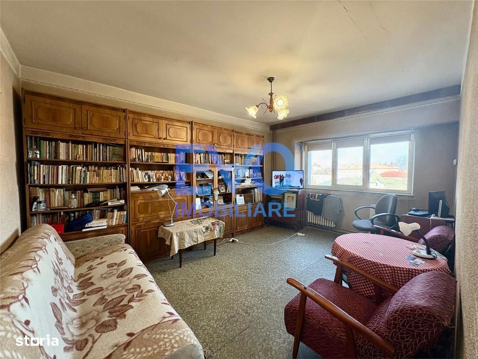 Apartament de vanzare, 3 camere, 2 bai, Independentei, Iasi