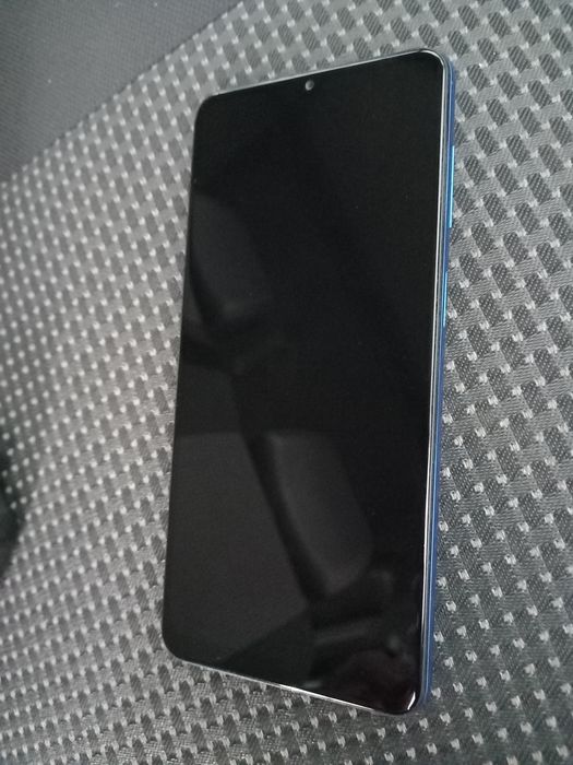 Продам телефон Samsung A12