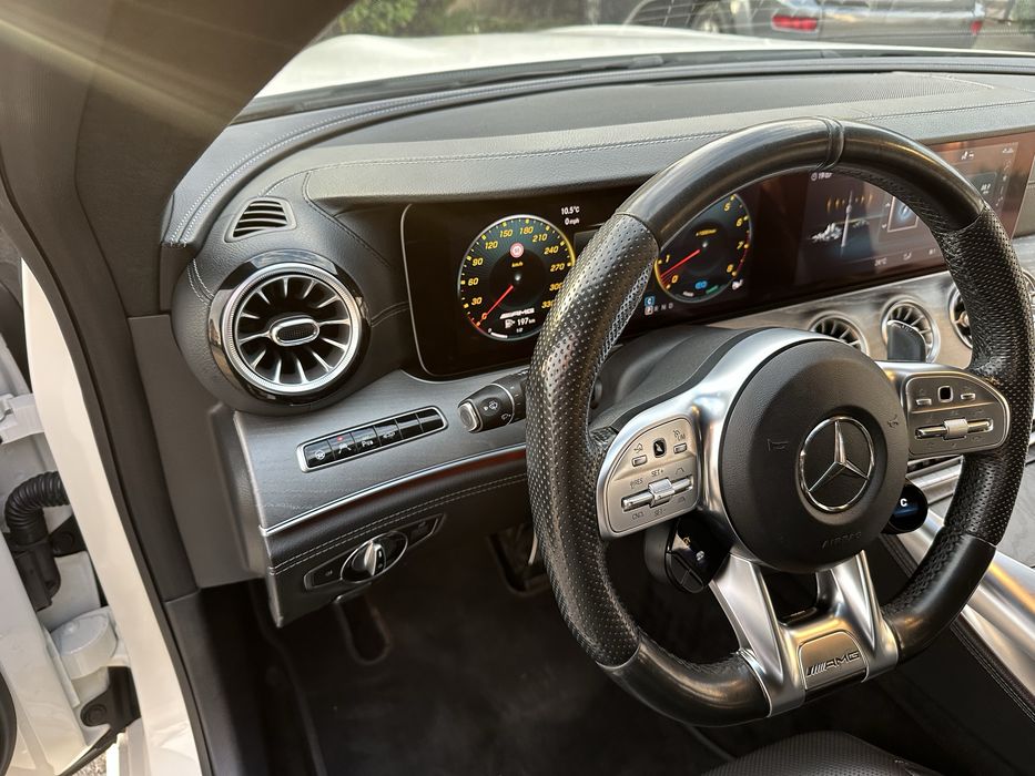 Mercedes 43 AMG Fab 2020