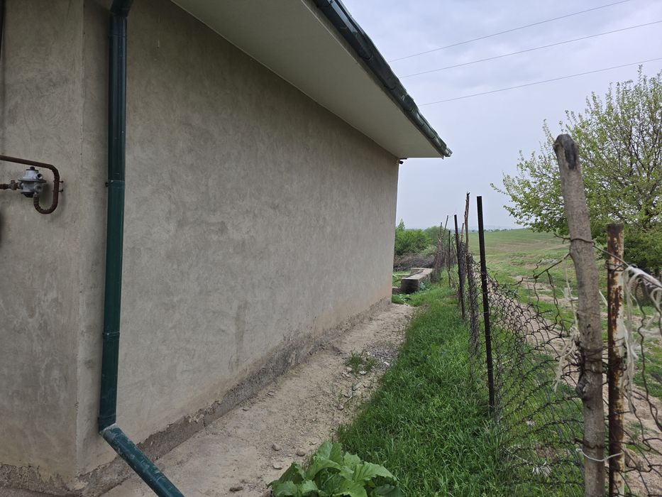 Продаётся участок БУСТОНЛИК