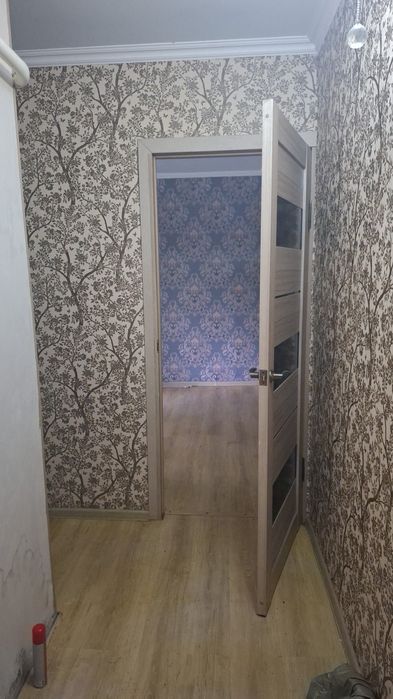 Срочно продается  2 комн. Квартира