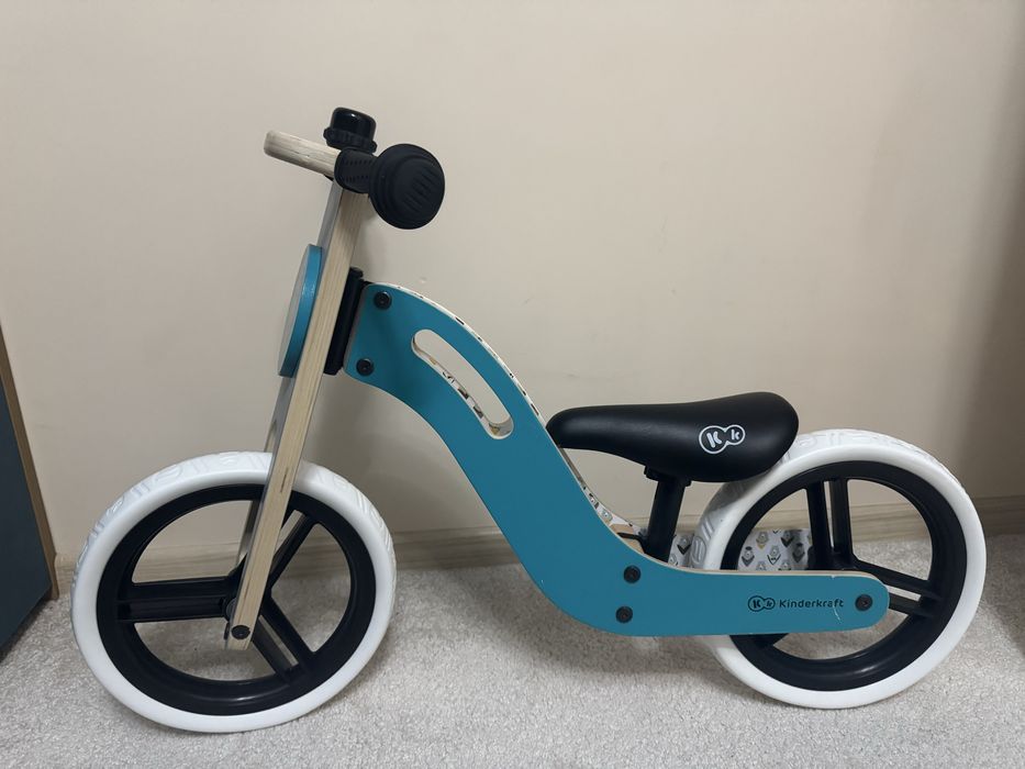 Kinderkraft баланс колело