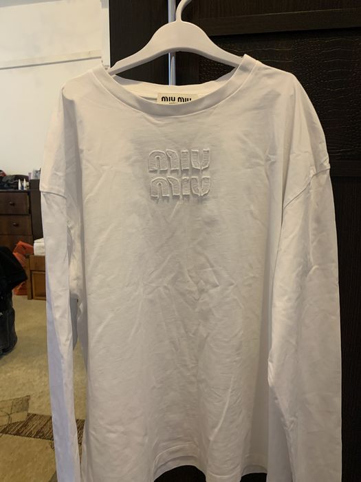 Кофта миу миу оригинал