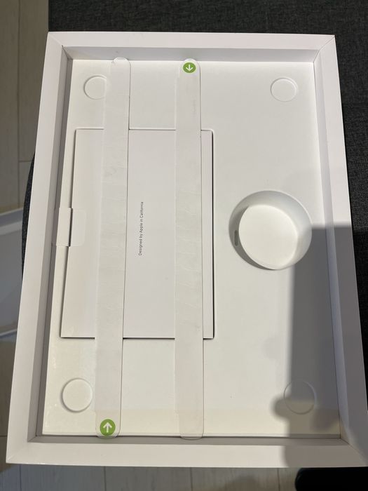 MacBook M4 PRO, 10 CPU/GPU, 512 SSD