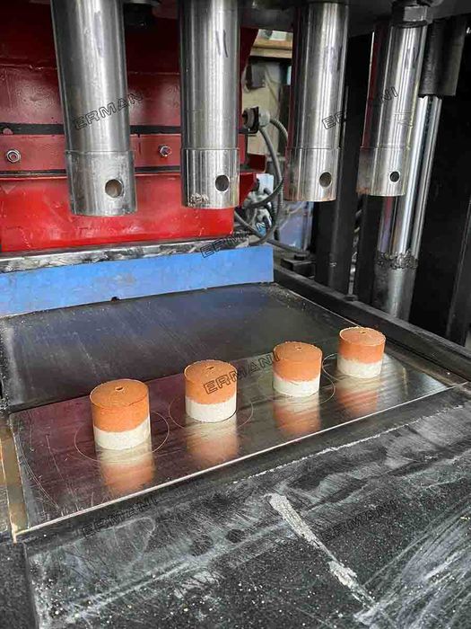 Бизнес производство: преса за технопланктон и макуха. брикет-40AT