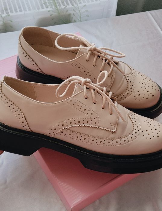 Осенние ботинки , женские