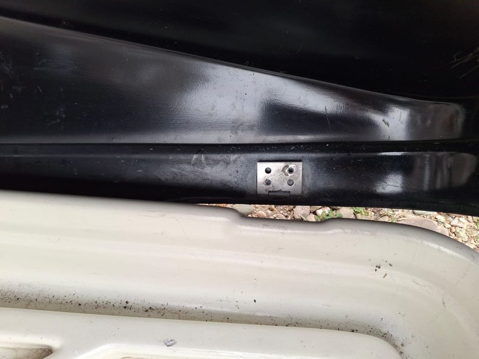 Голям автобокс    .