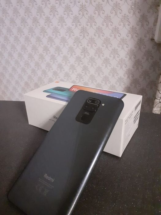 Продам Redmi Note 9