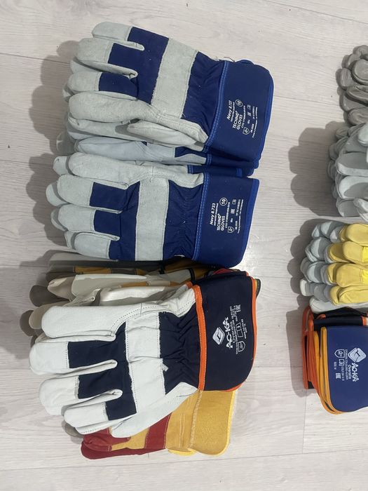 Продаются новые рабочие перчатки