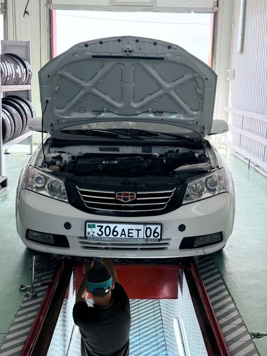 Geely Emgrand S7 2013 года