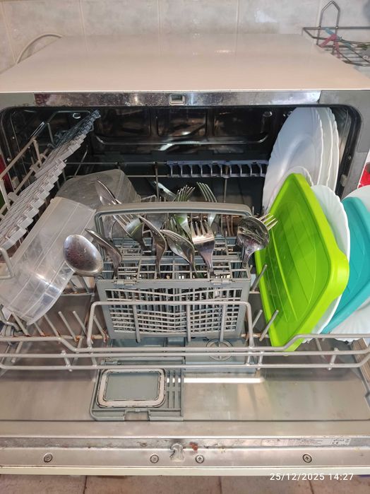 Продава запазена съдомиална машина