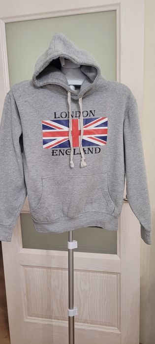 Продам новый джемпер