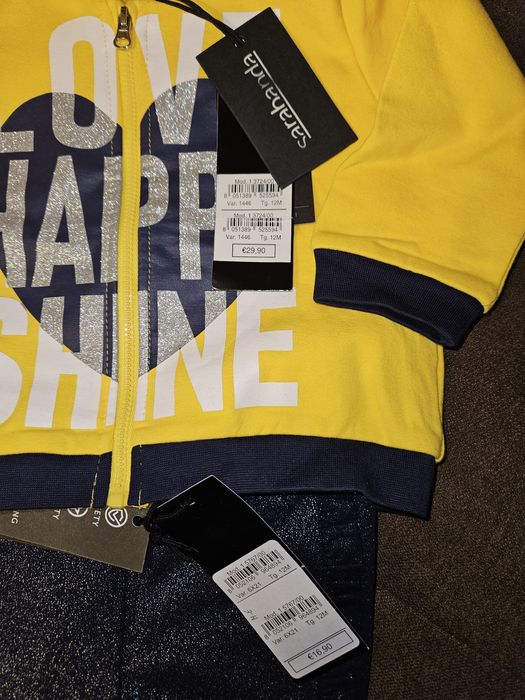 Нови бебешки дрехи