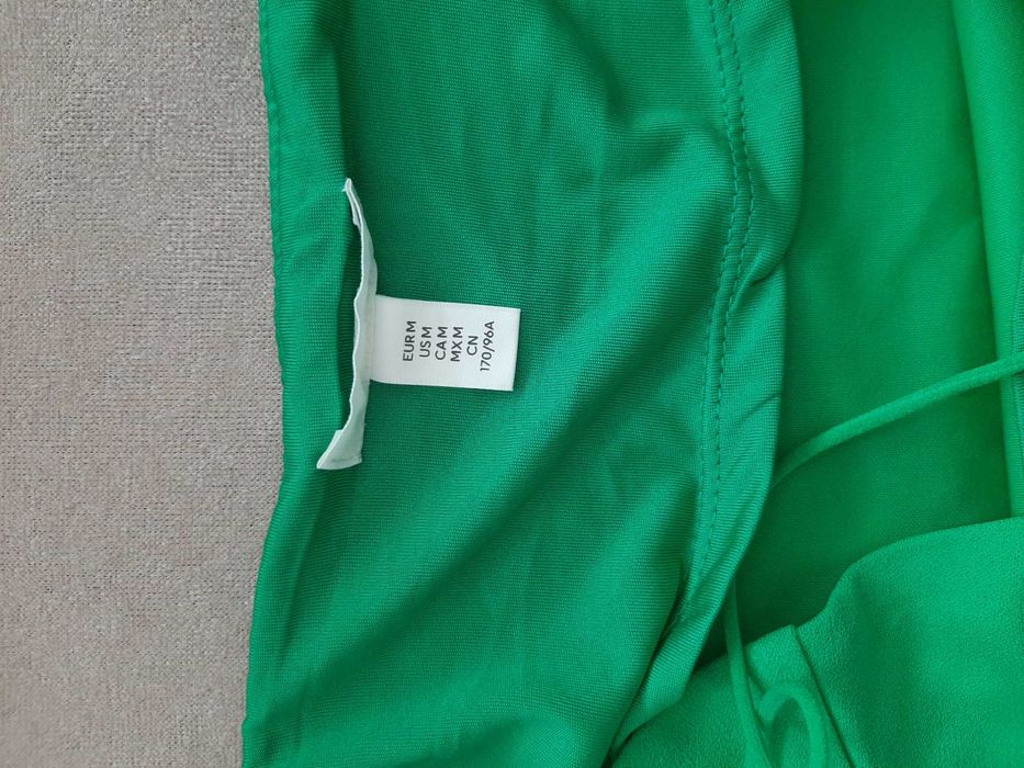 Мини рокля зелена