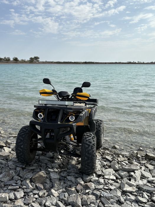 Продам квадрик 200куб