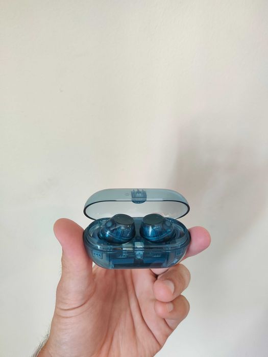 Чисто нови Sony - WF-C710N с 4 години гаранция.