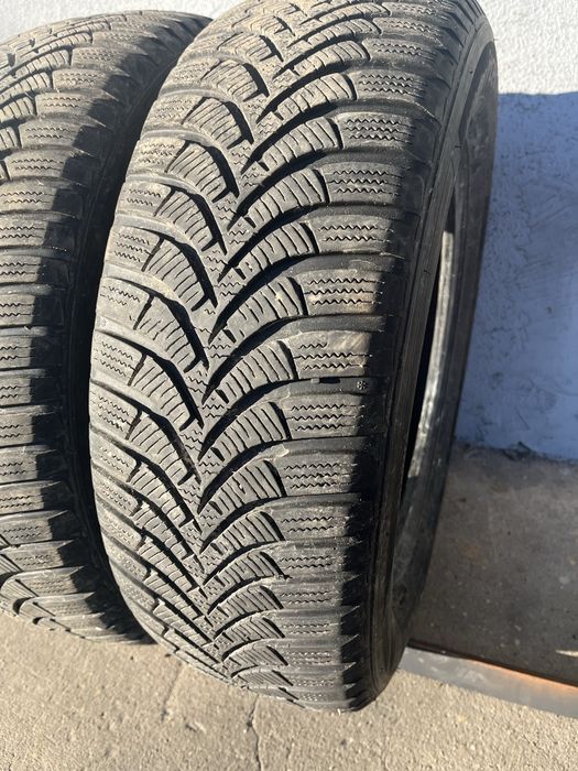 2 бр. зимни гуми 195/65/15 Hankook DOT 2719 6+ mm