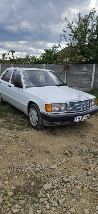 Mercedes Benz 190