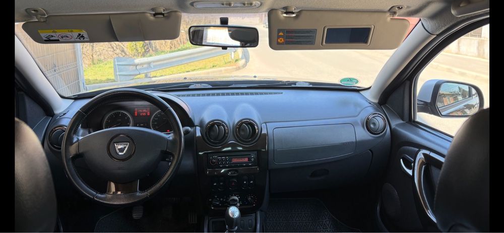 Dacia Duster an fabr.2011 Motor 1,5 diesel 110 CP, Euro 5, Clima