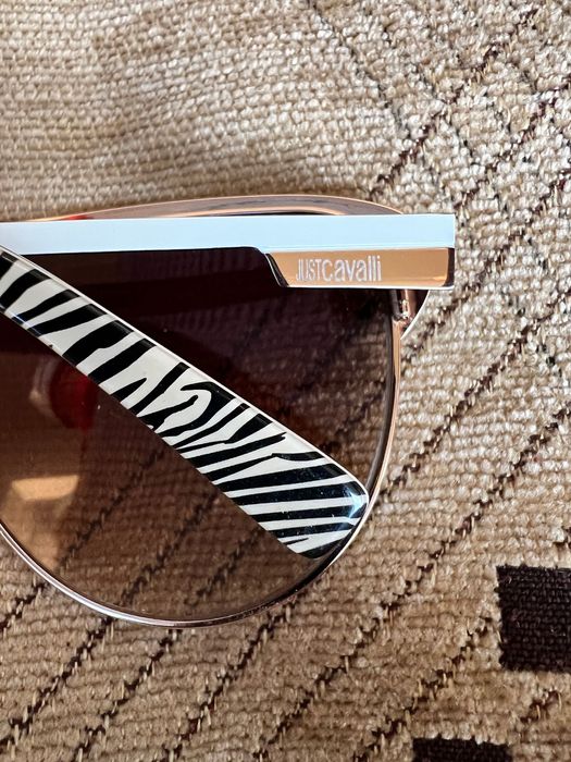 Оригинални дамски слънчеви очила - JUST Cavalli