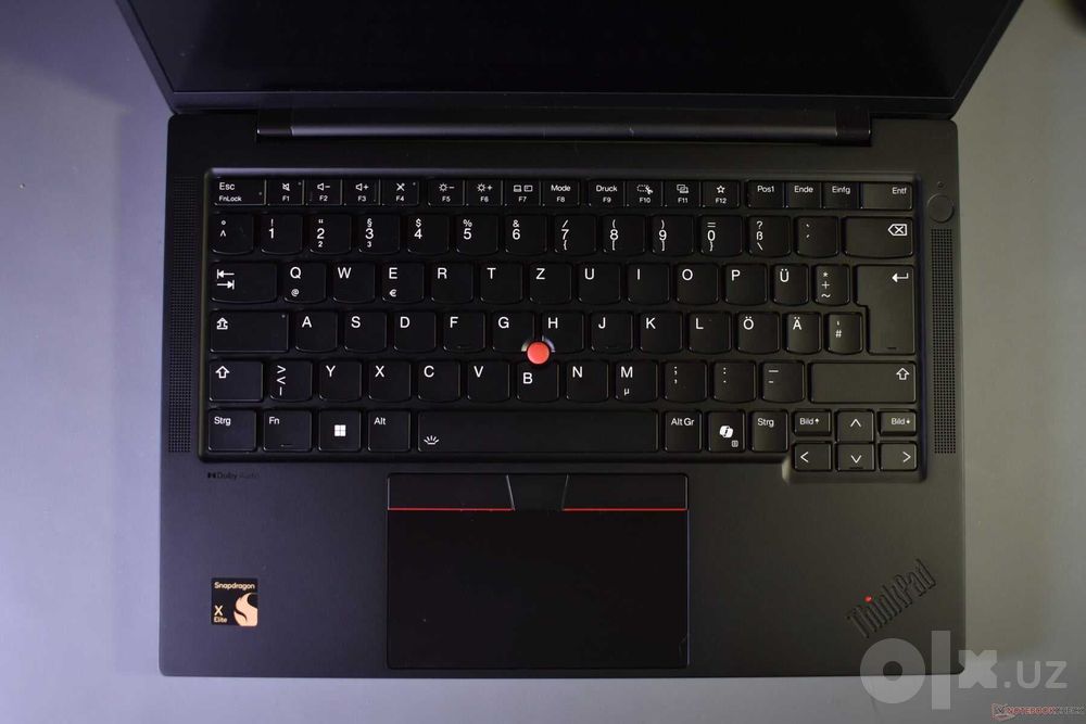 Lenovo ThinkPad T14s G6 (Snapdragon)