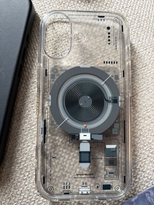 Iphone 17 кейс MUJJO/Spigen/Ringke