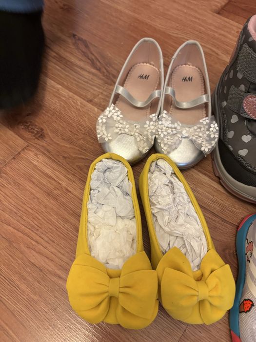 Incaltaminte numarul 26