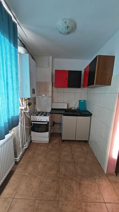 Garsonieră zona Astra