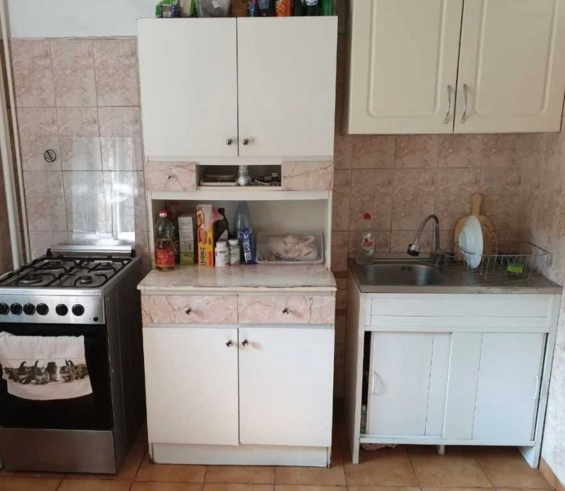 Дава се под наем Тристаен апартамент в Пловдив, Южен - 79 кв.м за 290.7 € - Снимка #1