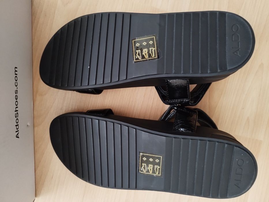 Дамски сандали Aldo 38