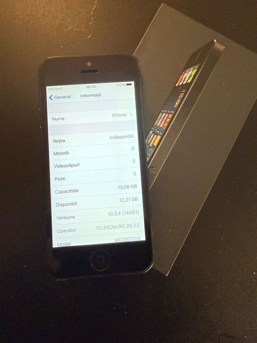 iPhone 5 negru impecabil cutie