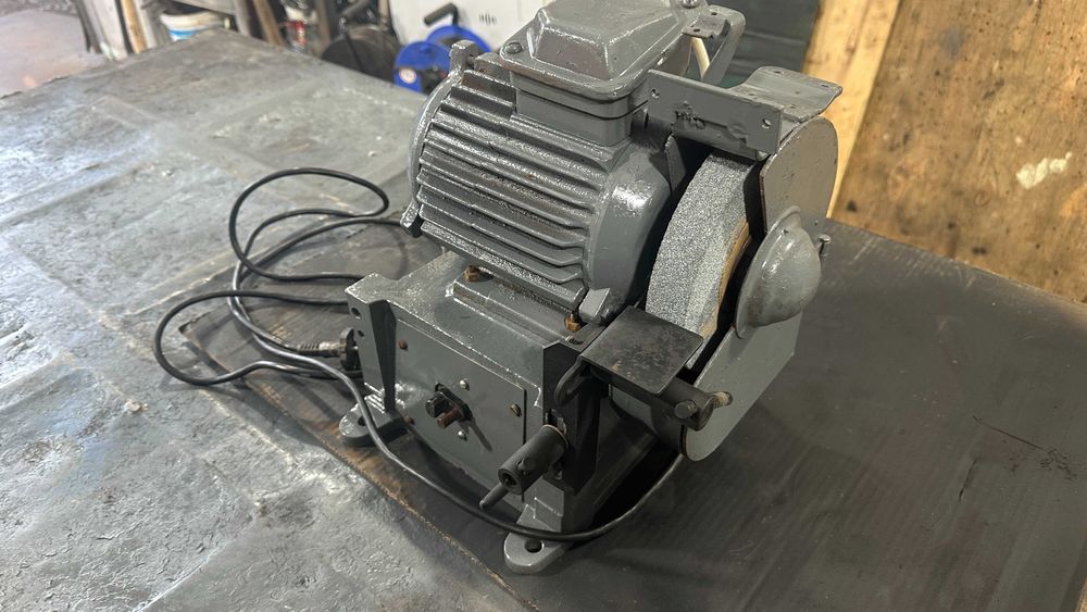 наждак 220 ссср ,