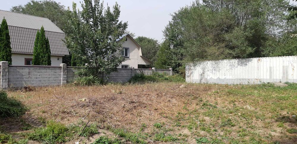 Продается участок 8 соток