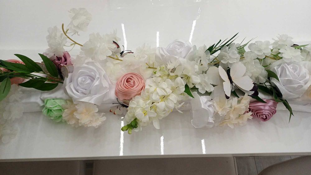 Украса за маса-200 см дължина