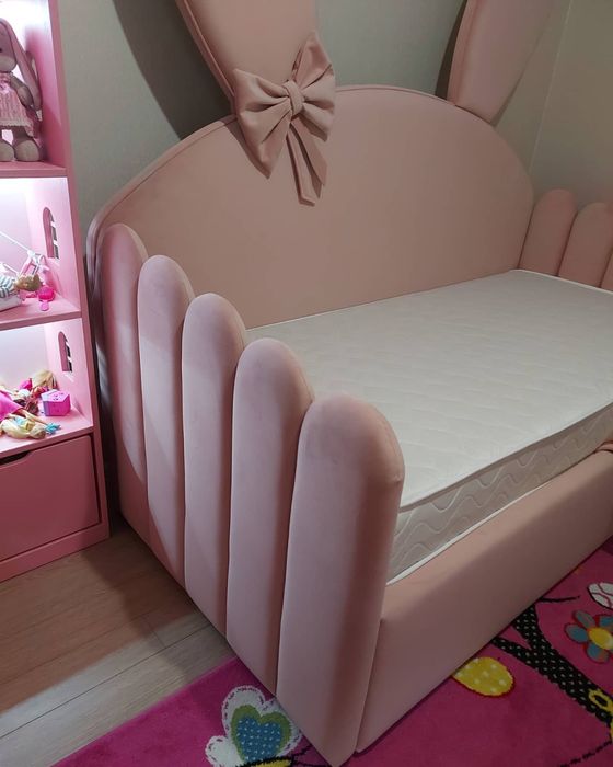 Детская кровать Зайка с матрасом в наличии