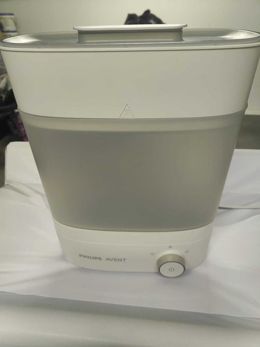 Sterilizator electric si uscator de biberoane Philips Avent Premium