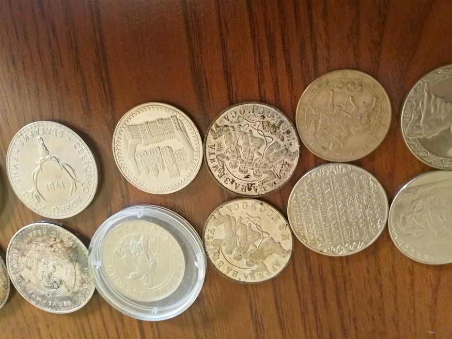 Колекция от Български монети,наясно съм със стойноста им ,бартер