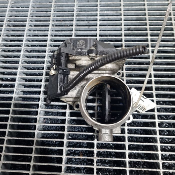 Clapeta Acceleratie BMW X5 E70 Facelift 3.0 D 2010 - 2013 183kW 245CP 	N57D30A (1617) Diesel 13547806231 Garantie